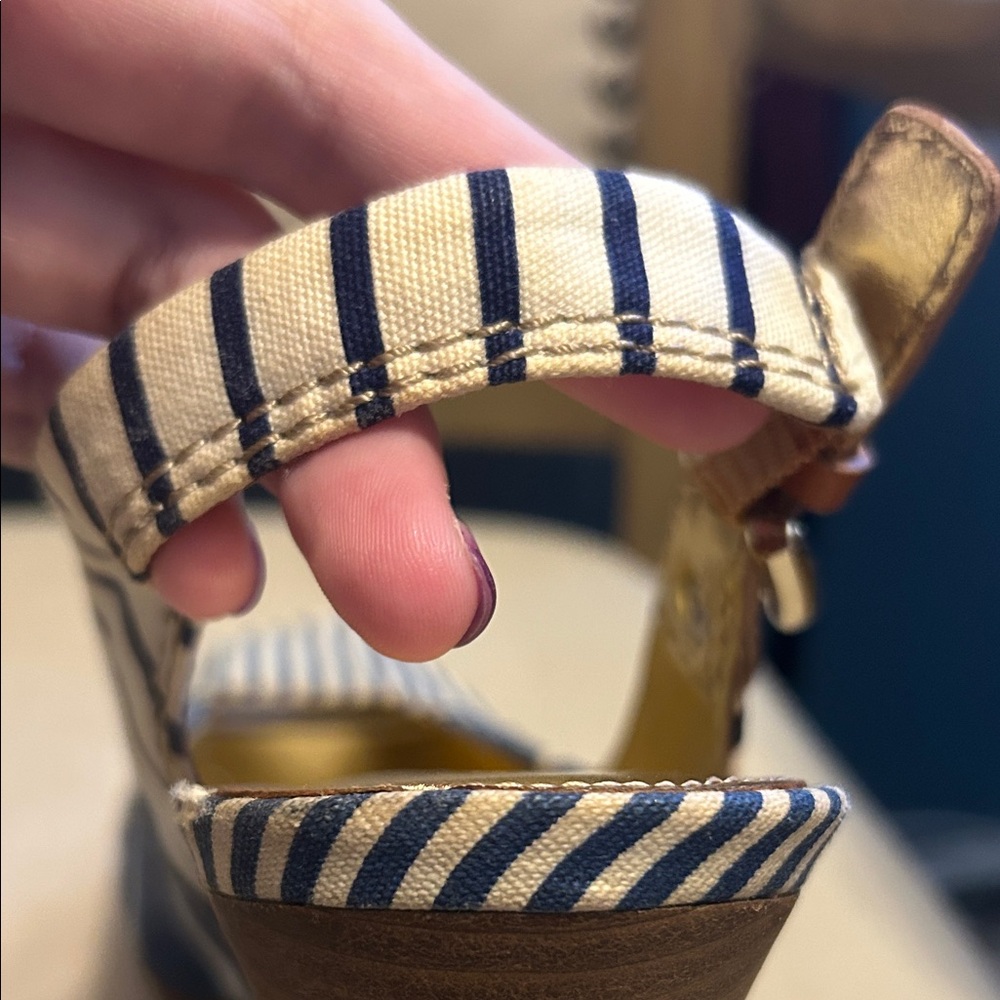 Coach Peep-Toe Navy Striped Slingback Heels, Size 9B - Picture 9 of 10
